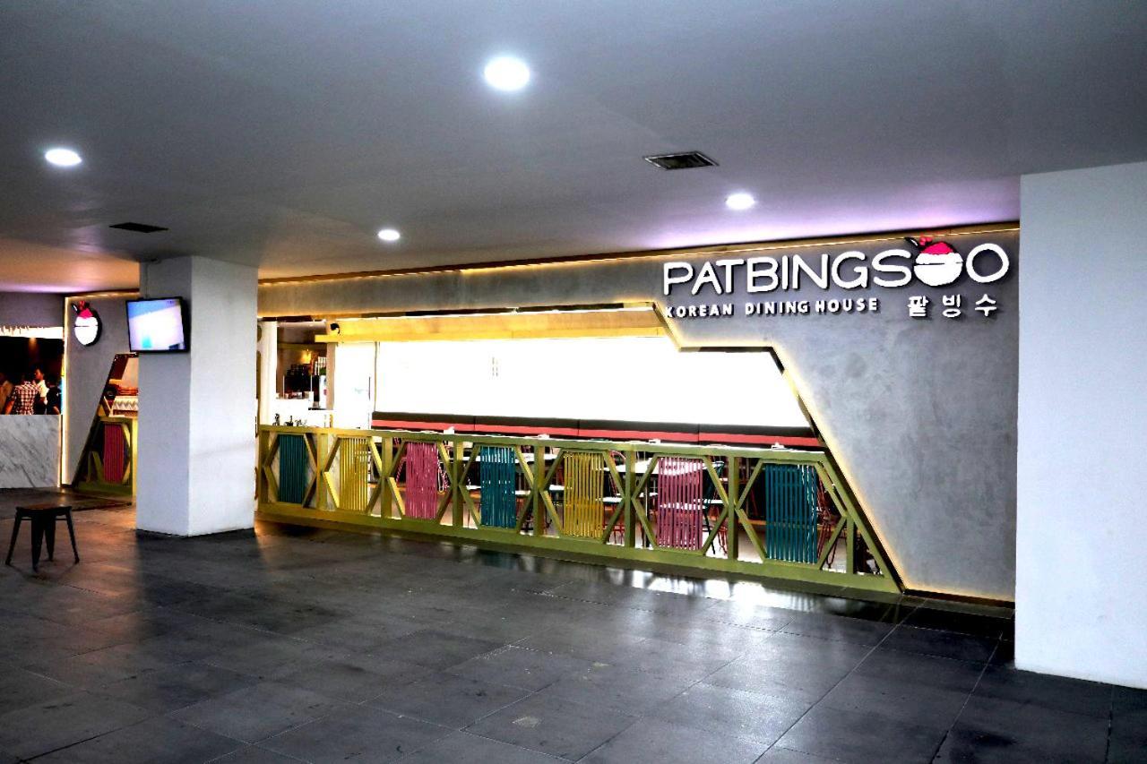 Heavenly Land Family Hotel ปาเลมบัง ภายนอก รูปภาพ